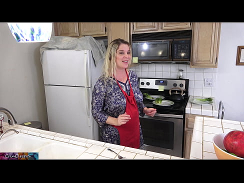 ❤️ Stepmom milking him in the kitchen before his date. ❤ Anal porn at en-gb.safehaus.top ❌️